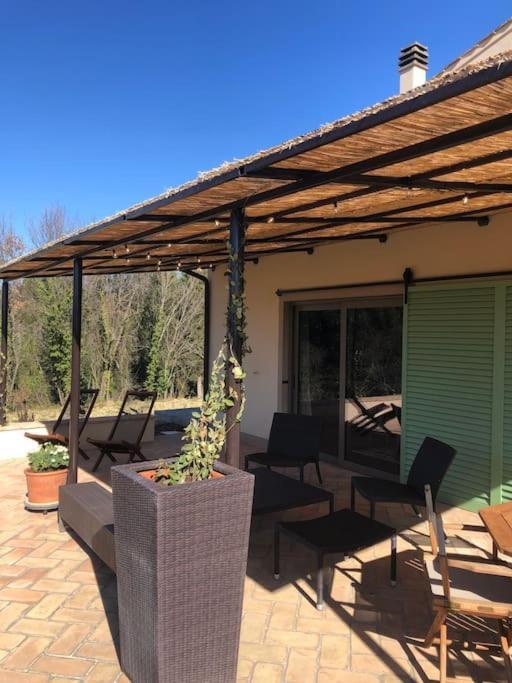 Selvatelle Casa Loumavi Bed & Breakfast エクステリア 写真